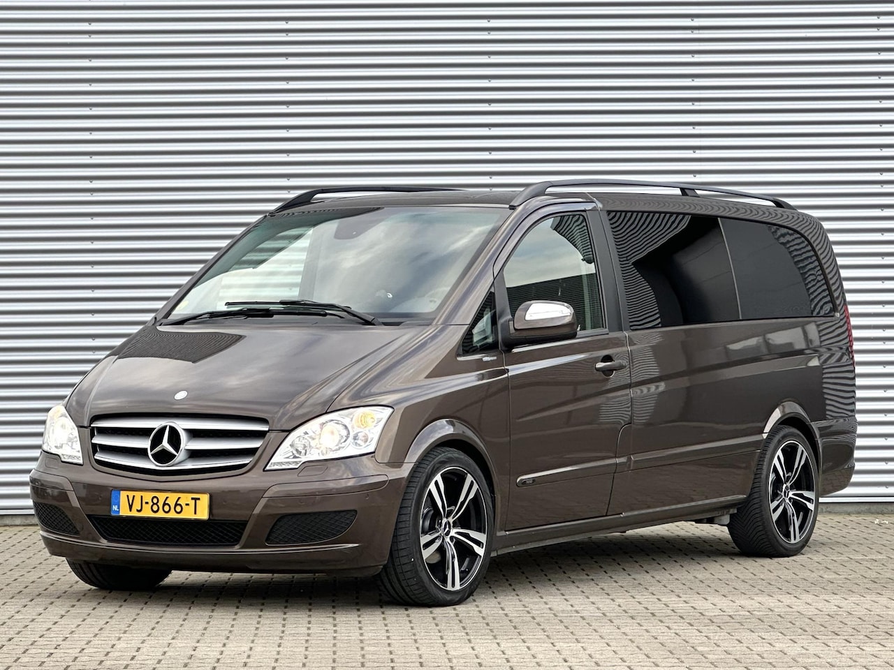 Mercedes-Benz Viano - 3.0 CDI Trend DC Lang 6 cilinder Topstaat - AutoWereld.nl