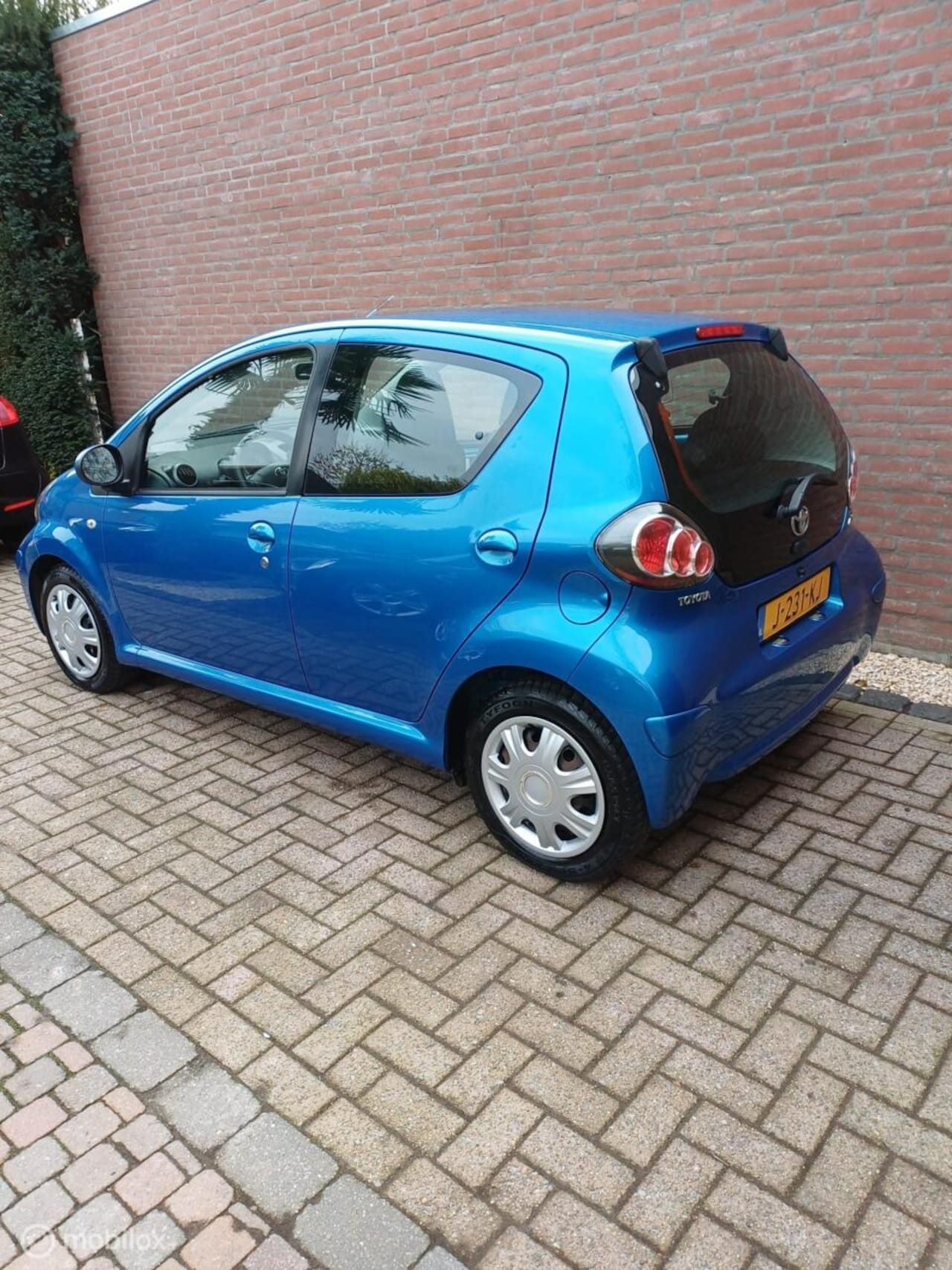 Toyota Aygo - 1.0-12V Cool 1.0-12V Cool - AutoWereld.nl
