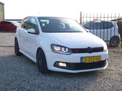 Volkswagen Polo - 1.4-16V GTI LOOK