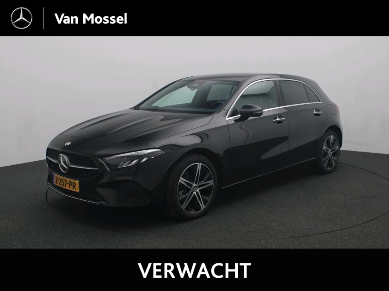 Mercedes-Benz A-klasse - 250 e Luxury Line / Trekhaak / Achteruitrijcamera / - AutoWereld.nl