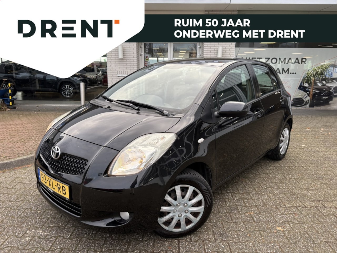 Toyota Yaris - 1.3 VVTi Sol | Airco | All-season Banden | Radio | - AutoWereld.nl