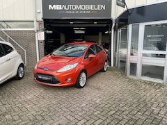 Ford Fiesta - 1.25 Titanium/5 Deurs/Airco/APK 1 Jaar/PDC/ 16 Inch LM Velgen