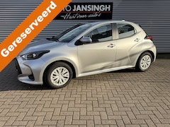 Toyota Yaris - 1.5 Hybrid Active Automaat | Camera | Clima | Navigatie | Allseason Banden | Cruise | Ndl