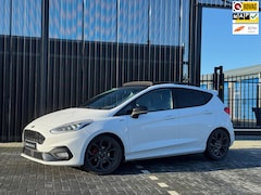 Ford Fiesta - 1.0 EcoBoost ST Line - 125PK - SCHUIFDAK - STUURVERWARMING - 17''