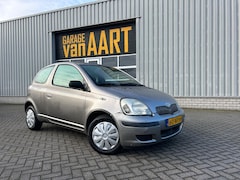 Toyota Yaris - 1.0 VVT-i Terra MMT | NAP | AUTOMAAT |