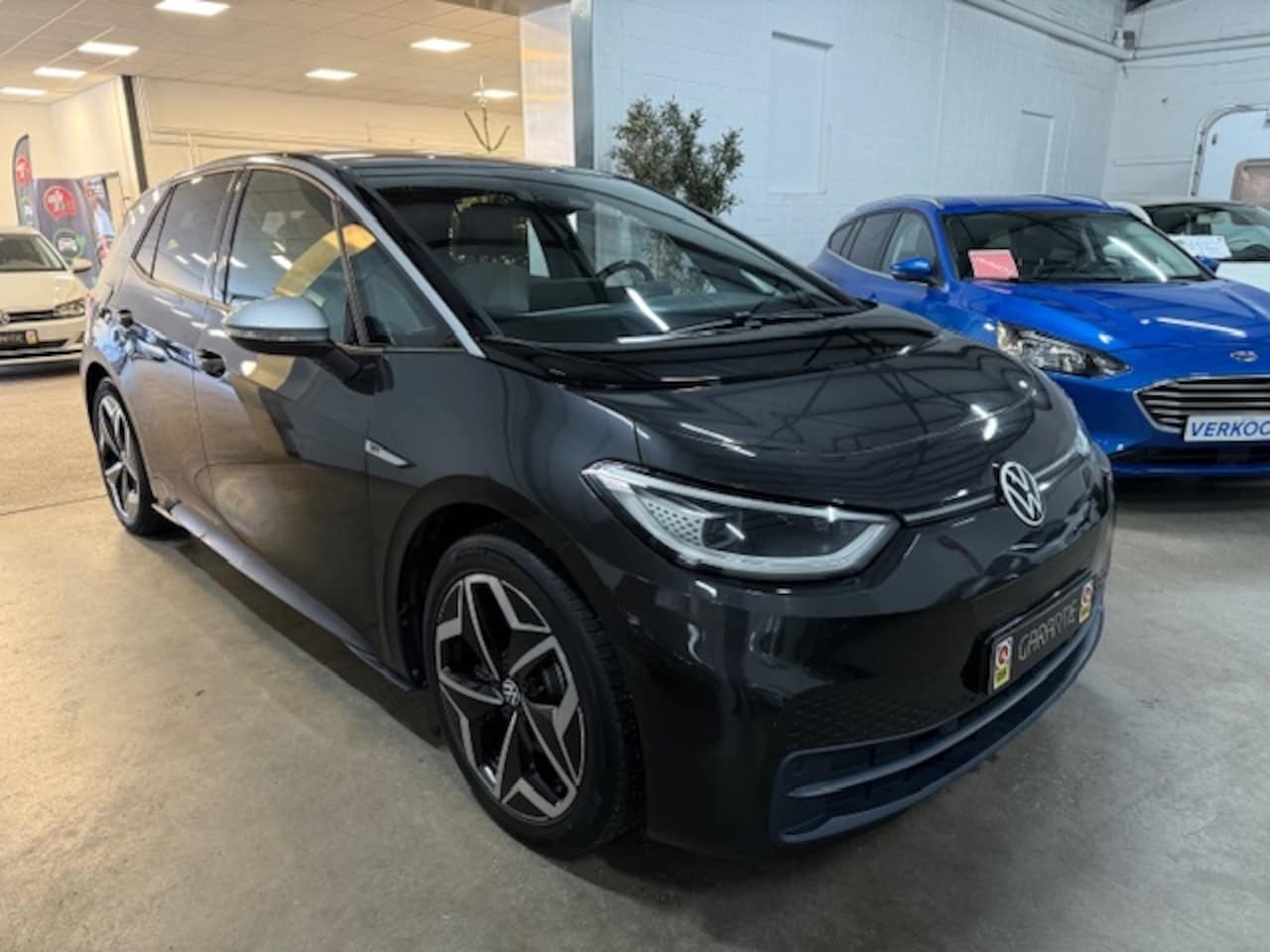 Volkswagen ID.3 - First Plus 58 kWh - AutoWereld.nl