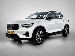 Volvo XC40 - B4 Dark | Trekhaak | Pilot Assist | BLIS | H&K | Memory Seats |