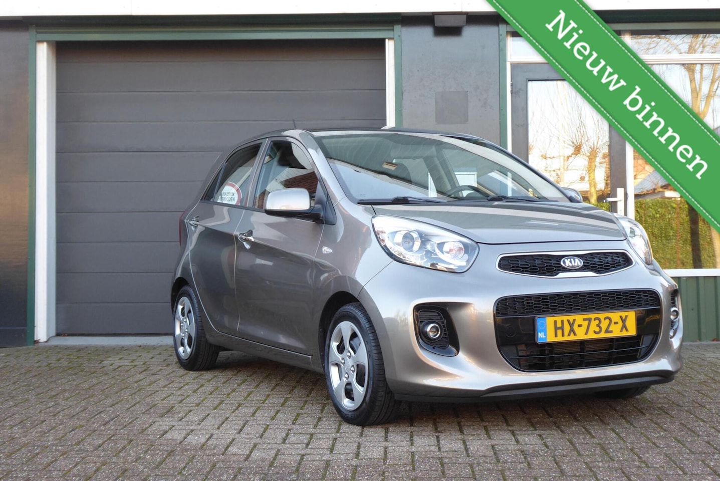 Kia Picanto - 1.0 CVVT DynamicLine 1.0 CVVT DynamicLine, Uniek 12.130 Kilometer - AutoWereld.nl