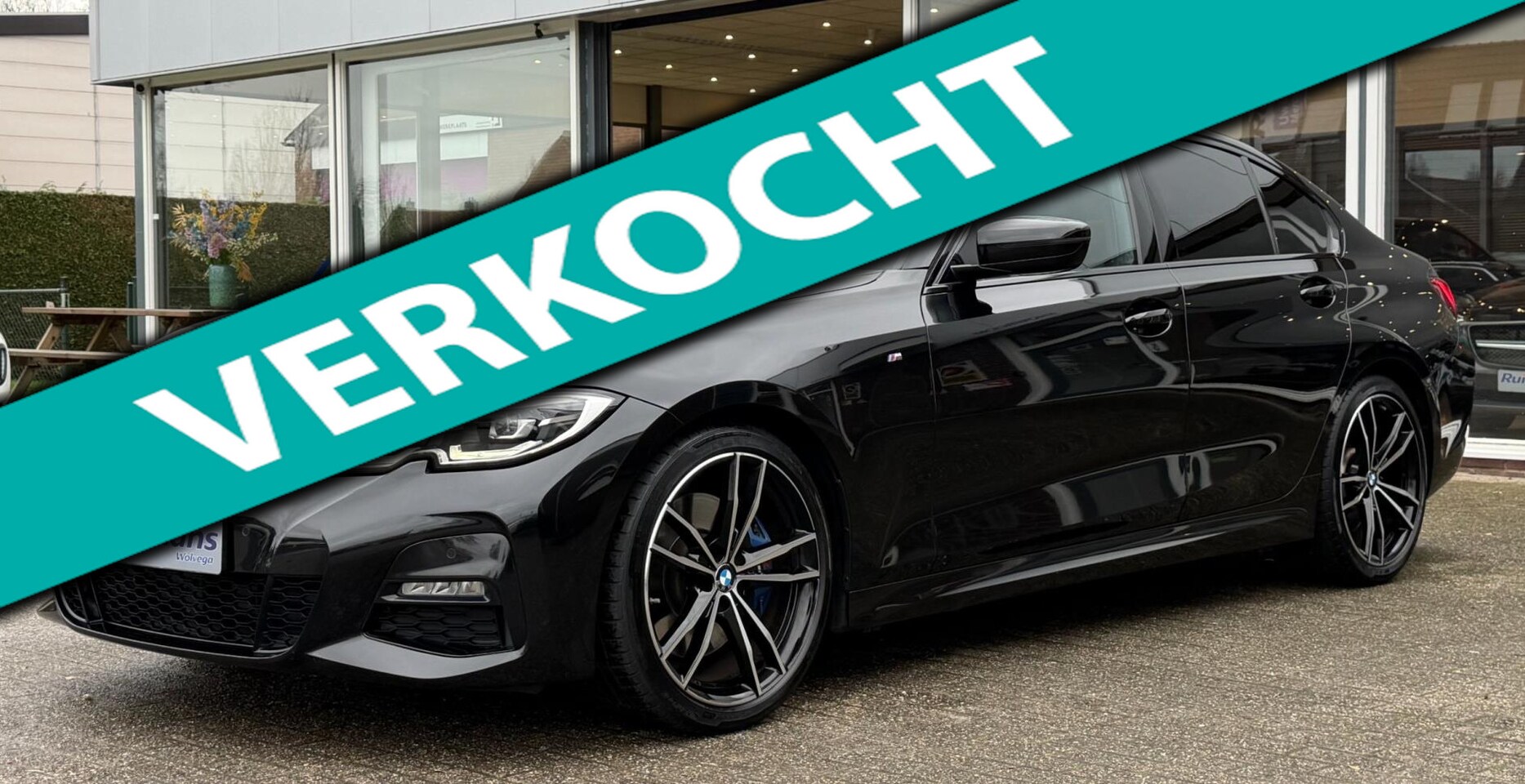 BMW 3-serie - 320i M-SPORT / HUD / LEER / LED / NL AUTO ! - AutoWereld.nl