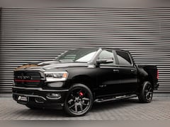 Dodge Ram Pick Up - 5.7 V8 HEMI 1500 BLACK EDITION / 100DKM / DIRECT RIJDEN / APPLE CARPLAY / 22 INCH / FULL B