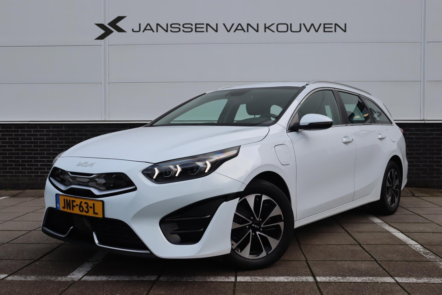 Kia Cee'd Sportswagon - Ceed 1.6 GDI PHEV DynamicLine * Stoel-Stuurverwarming * Adaptieve Cruise Control * Achteru - AutoWereld.nl