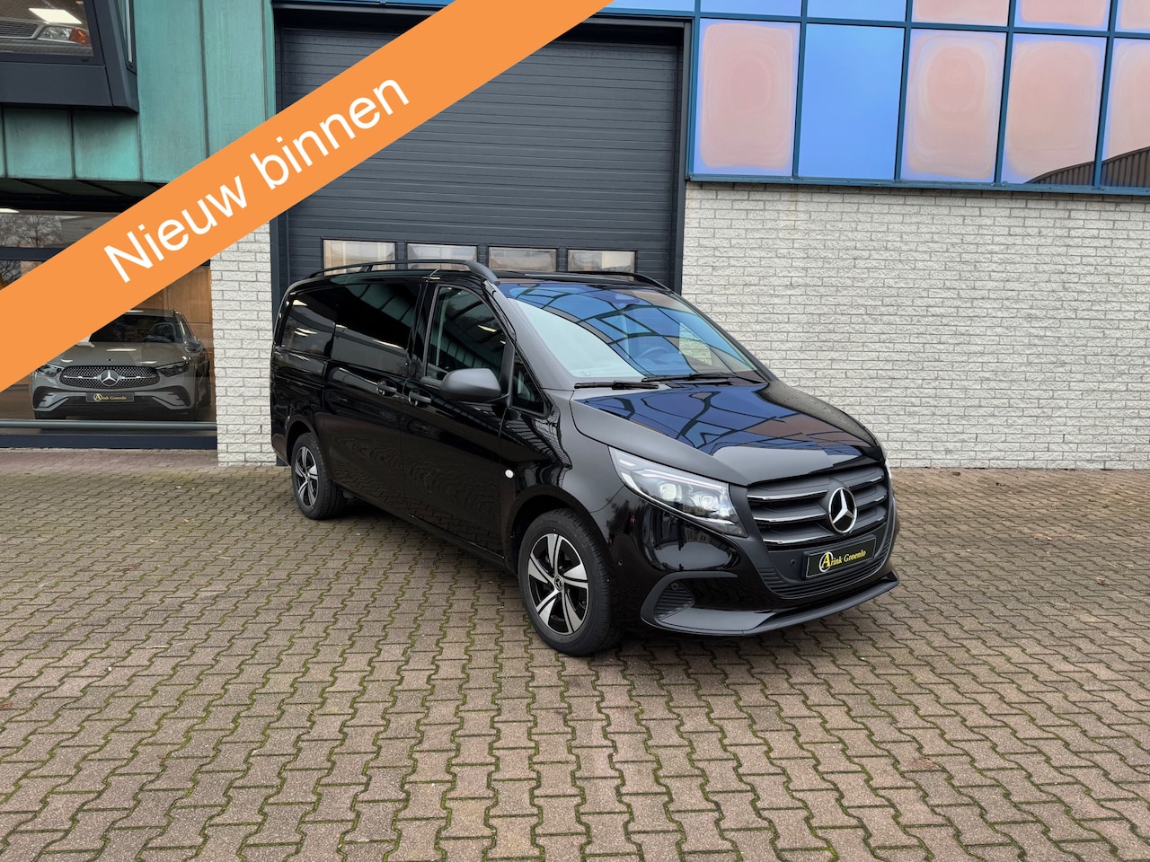 Mercedes-Benz Vito - 116 L2 Pro 2x Schuifdeur Bpm vrij Alarm Klasse 3 Multibeam Trekhaak 2.5T Smartphone integr - AutoWereld.nl