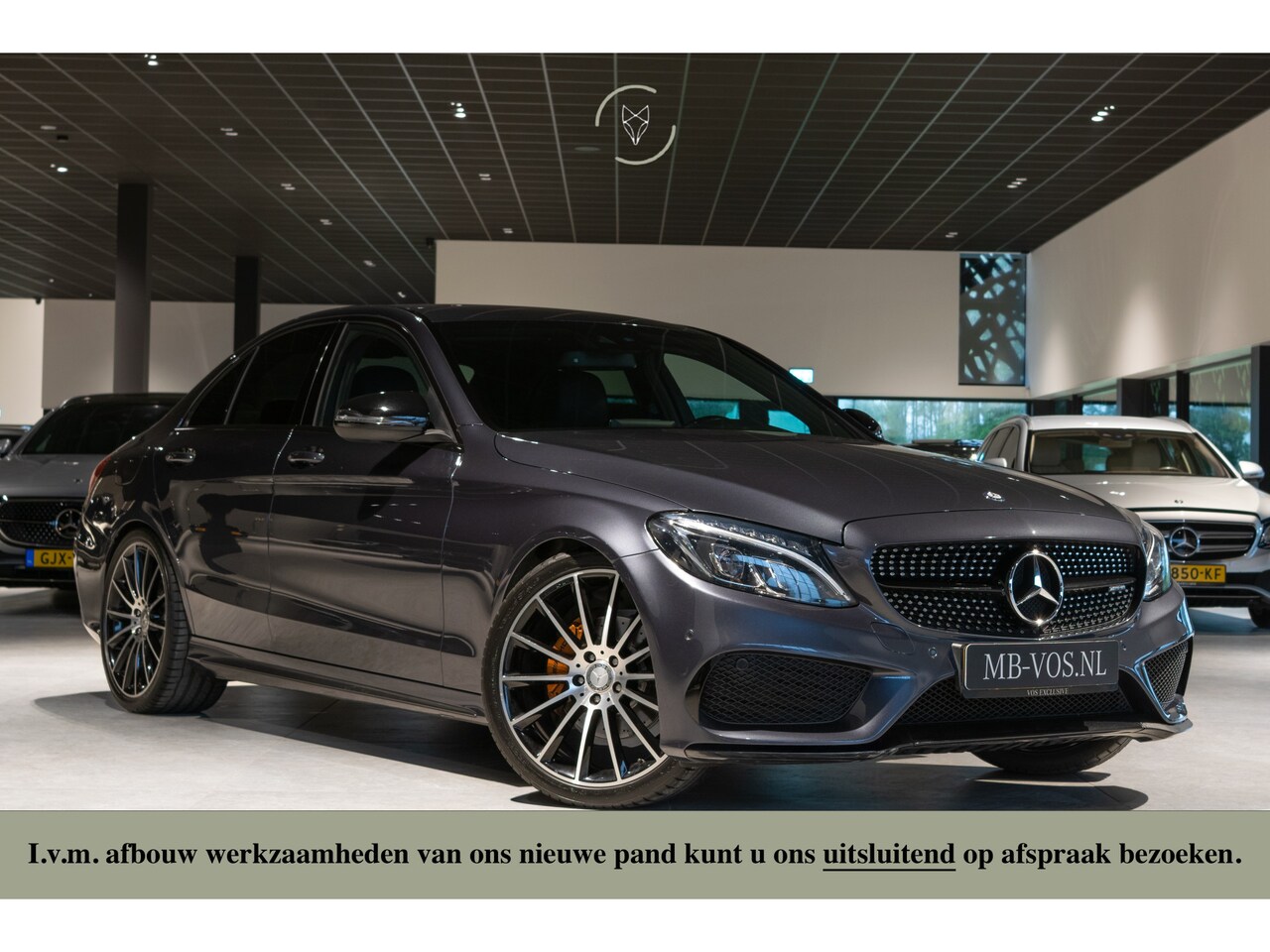 Mercedes-Benz C-klasse - 200 AMG Leder|Carbon|Burmester|20"|ILS|Comand|Sfeerverlichting|Memory|Volledige historie - AutoWereld.nl