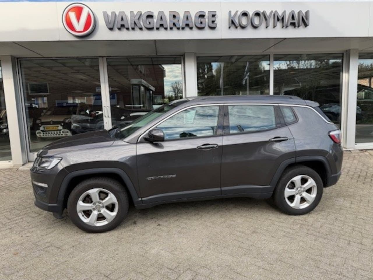 Jeep Compass - 1.4 M.Air Longitude | Camera | Trekhaak - AutoWereld.nl