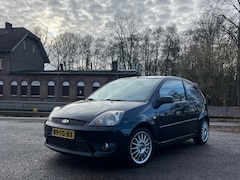 Ford Fiesta - 1.6-16V Ultimate Edition A.p.k tot 15/01/2027