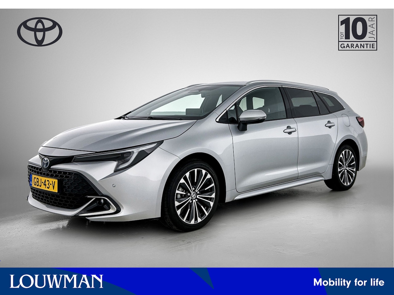 Toyota Corolla Touring Sports - Hybrid 140 Dynamic | Navigatie | PDC | Halfleder | Stoelverwarming | - AutoWereld.nl