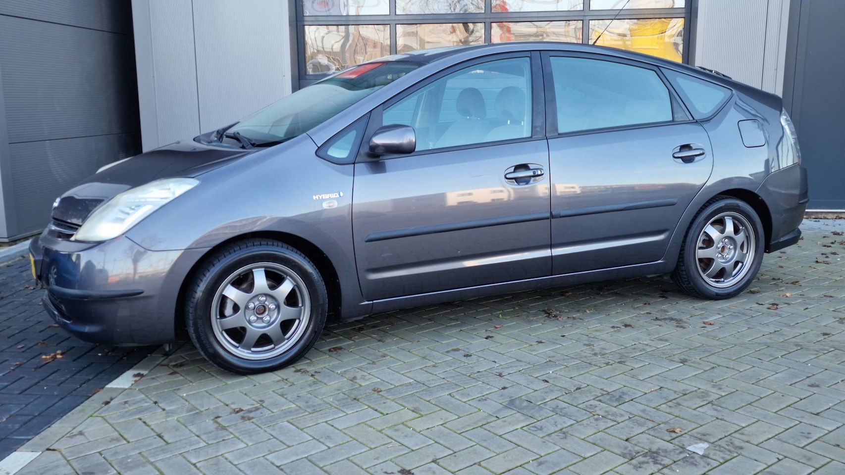 Toyota Prius - 1.5 VVT-i 1.5 VVT-i - AutoWereld.nl
