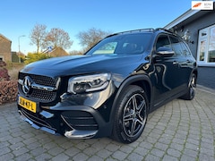 Mercedes-Benz GLB - 200 AMG, Pano, 7 Pers. Trekhaak, BTW