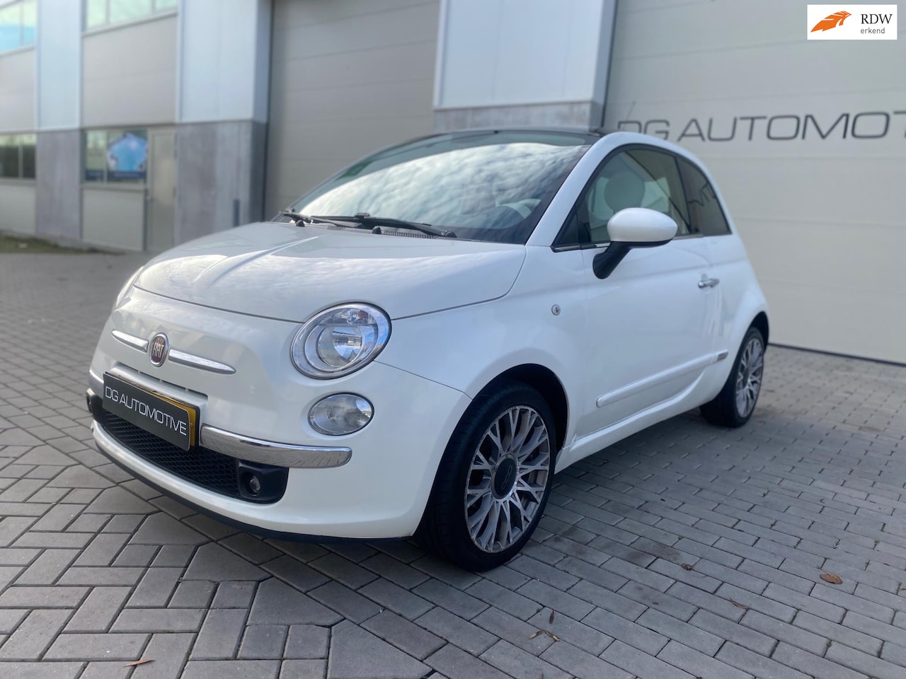 Fiat 500 - 1.2 Bicolore APK 27-01-2026 AIRCO ELEKTRISCHE RAMEN - AutoWereld.nl