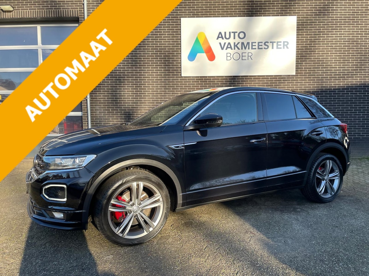 Volkswagen T-Roc - 1.5 TSI Sport Business R-Line - AutoWereld.nl