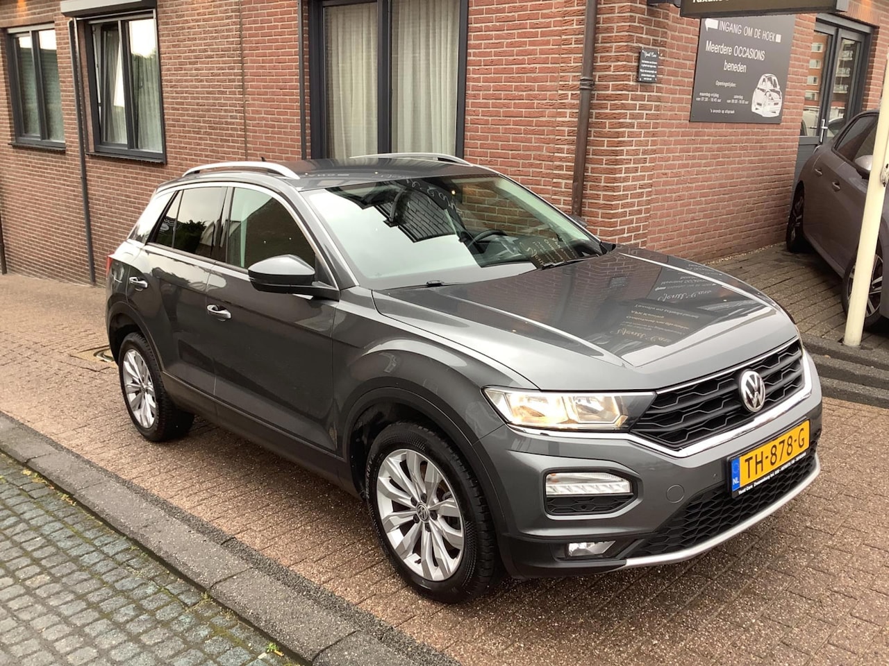 Volkswagen T-Roc - 1.0 TSI Style digitaal parkeersensoren - AutoWereld.nl