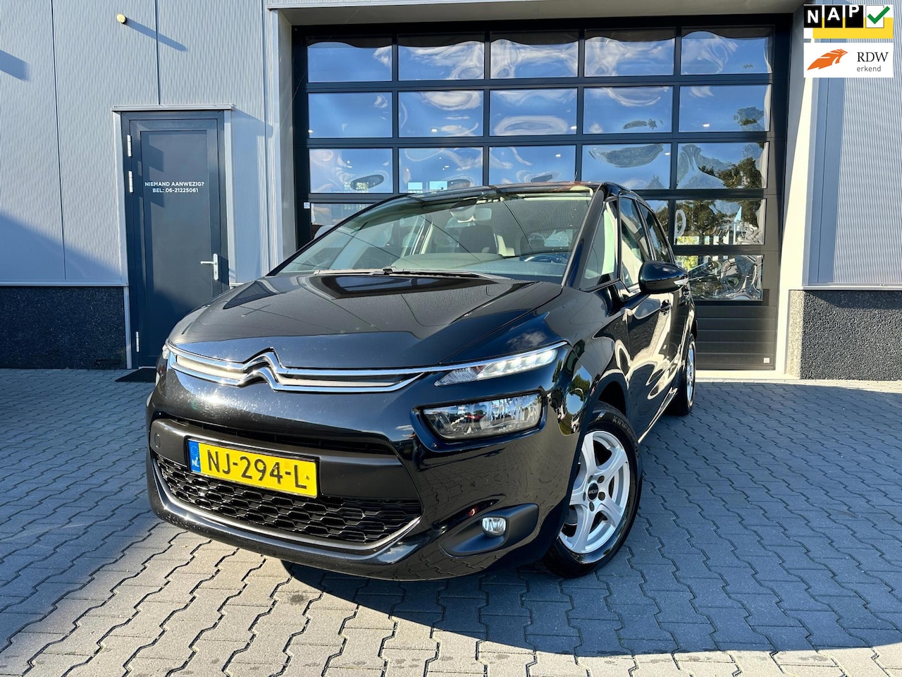 Citroën C4 Picasso - 1.2 PureTech Selection 1.2 PureTech Selection - AutoWereld.nl