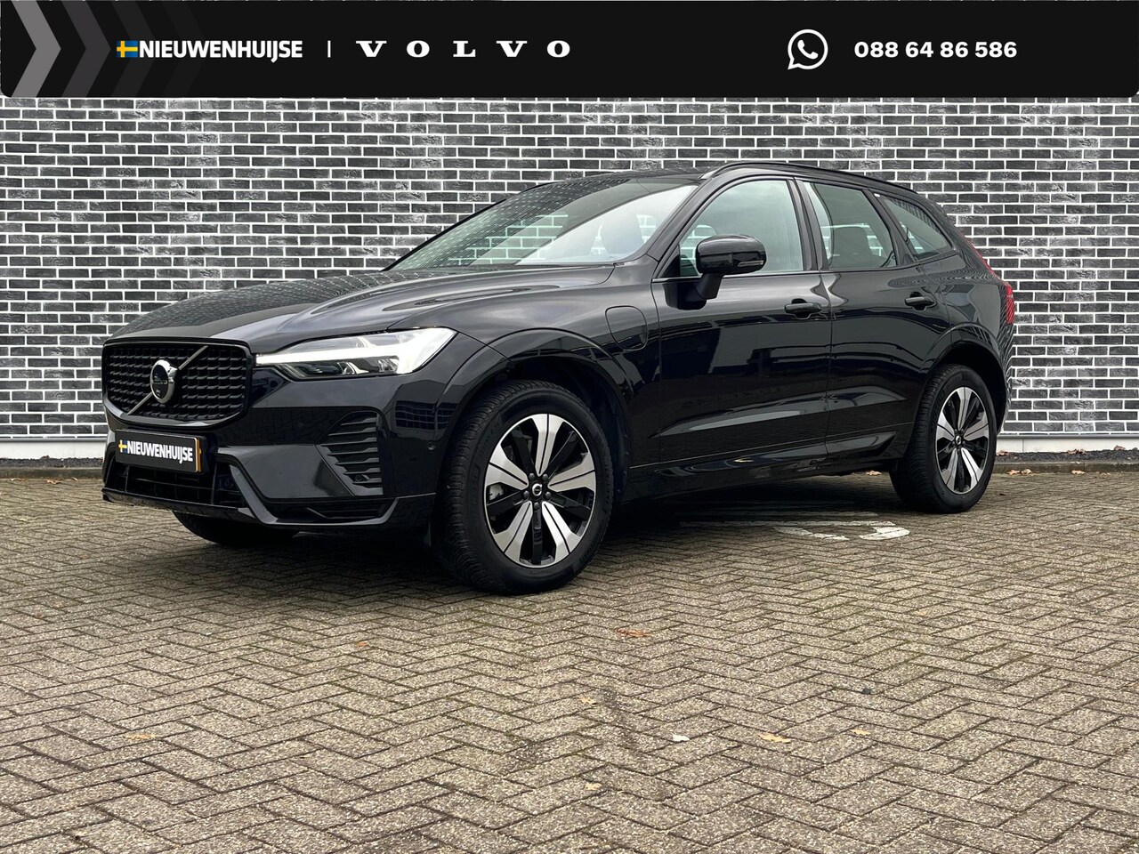 Volvo XC60 - 2.0 T6 Plug-in hybrid AWD Plus Dark | Trekhaak | Panoramadak | 360 camera | Stoel- en stuu - AutoWereld.nl