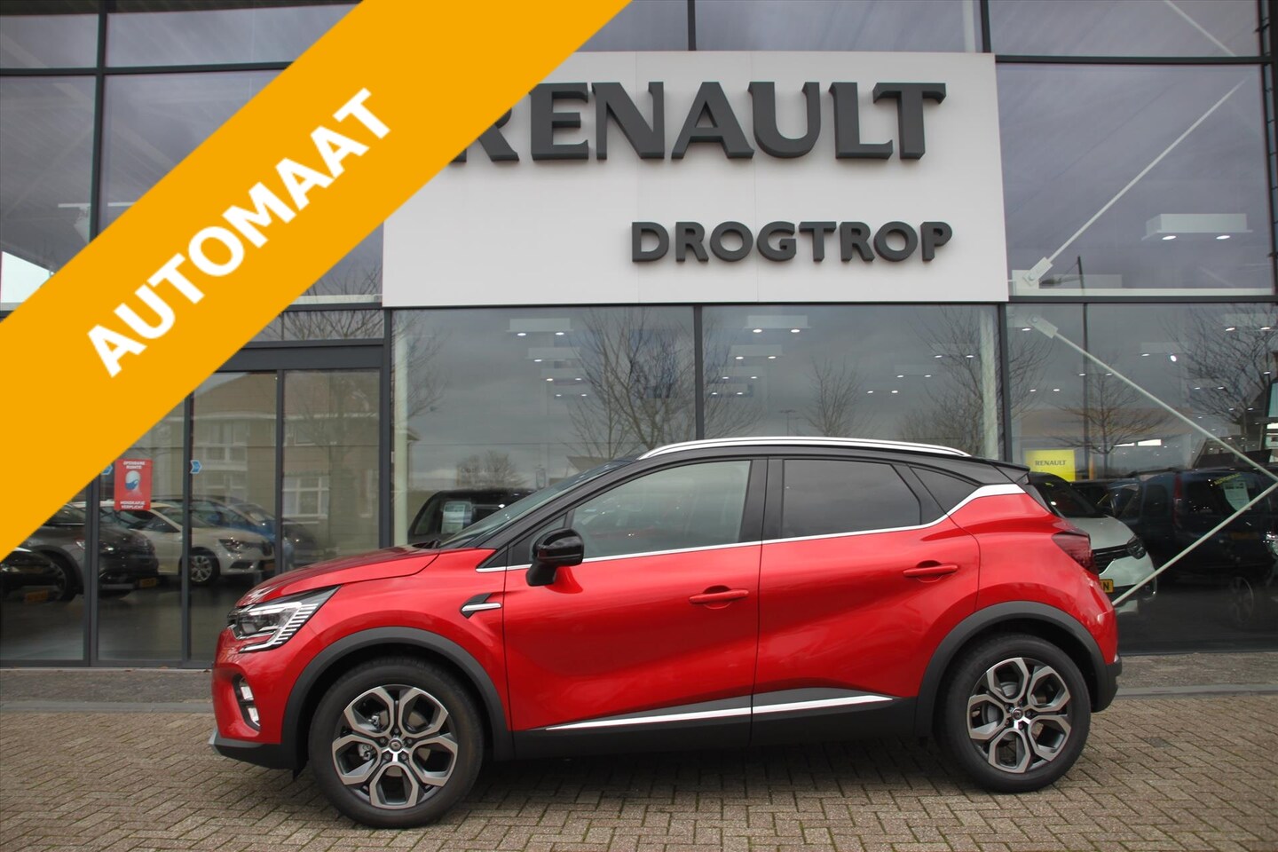 Renault Captur - 155PK-INTENS-AUTOM-45DKM-NAVI-CAMERA-18INCH- - AutoWereld.nl