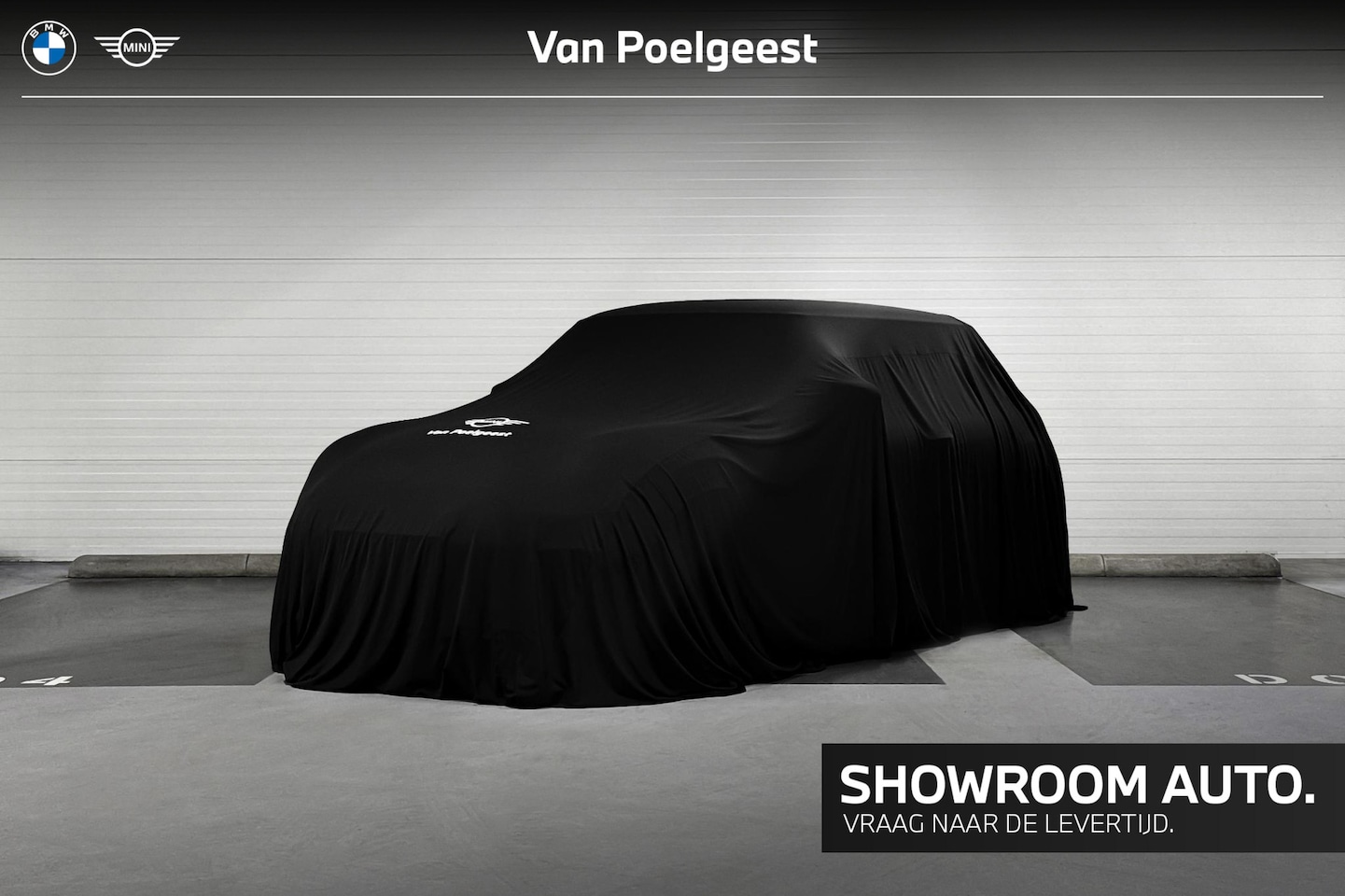 MINI Mini-Electric - Cooper SE | Favoured Uitvoering | Pakket M | 18" Night Flash Spoke 2-tone - AutoWereld.nl