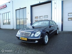 Mercedes-Benz E-klasse - 200 Kompressor Elegance Aut. Werkelijk als nieuw