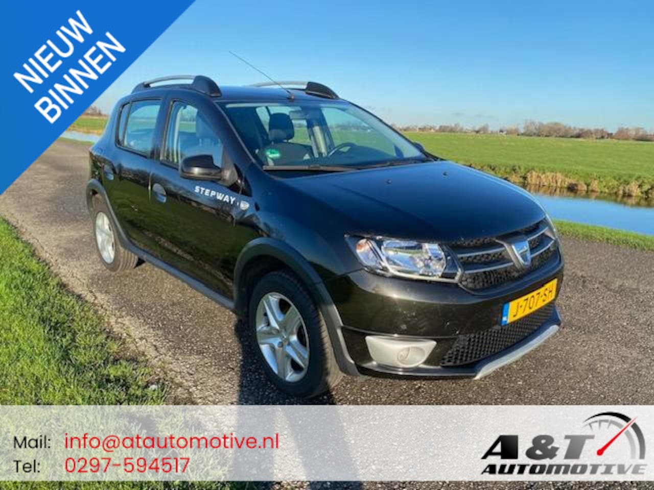Dacia Sandero Stepway - 0.9 TCe Lauréate Airco/80dkm/stepway/2013/trekhaak/ - AutoWereld.nl
