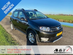 Dacia Sandero Stepway - 0.9 TCe Lauréate Airco/80dkm/navigatie/2013/trekhaak/