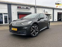 Volkswagen ID.3 - First Plus 58 kWh CAMERASTOELSTUURVERWINCL BTW
