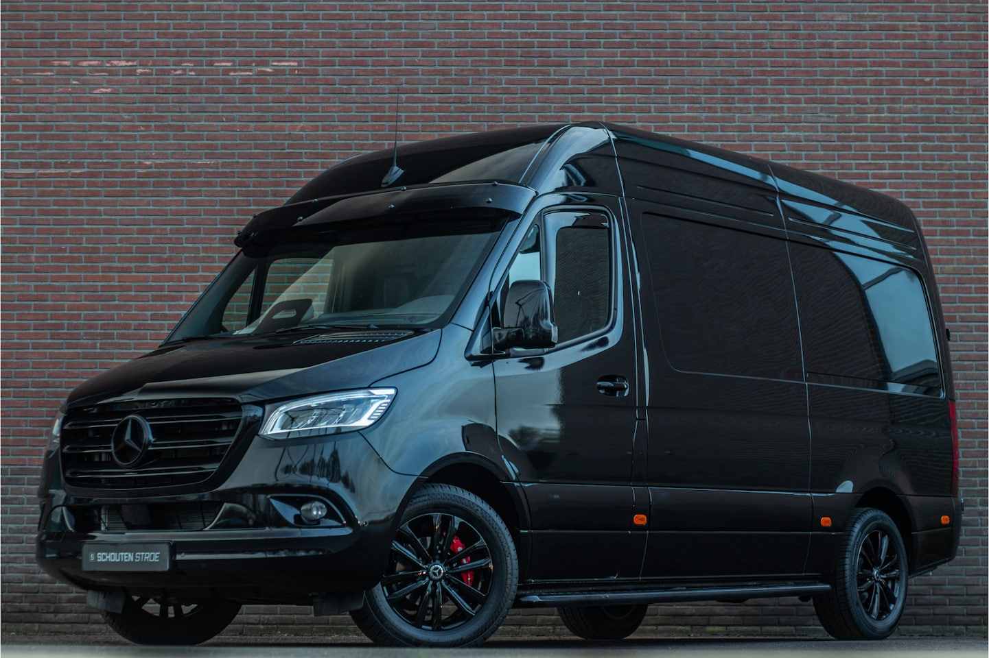 Mercedes-Benz Sprinter - 319 1.9 CDI L2H2, Leder, Adaptive Cruise, Carplay, Stoelverwarming, Camera, Full LED, Trek - AutoWereld.nl