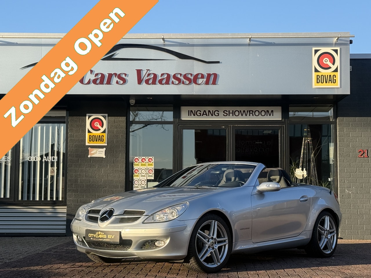 Mercedes-Benz SLK-klasse - 200 K. AMG automaat navigatie climate ctr cruise ctr leder lmv amg 18 inch pdc v/a - AutoWereld.nl