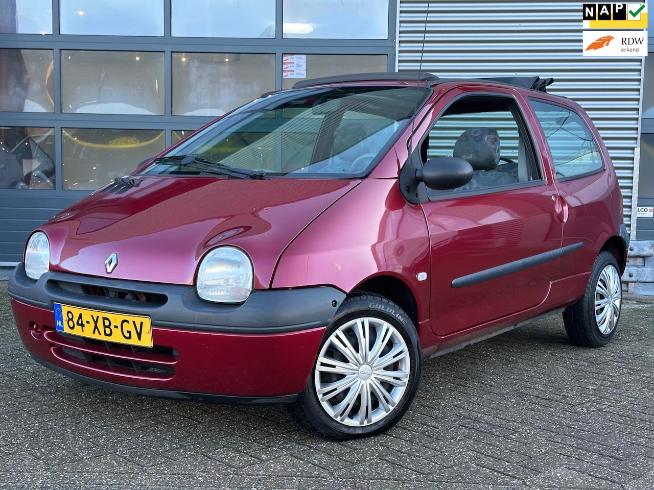 Renault Twingo - 1.2 Emotion | Pano | Electr. ramen | Nieuwe APK - AutoWereld.nl