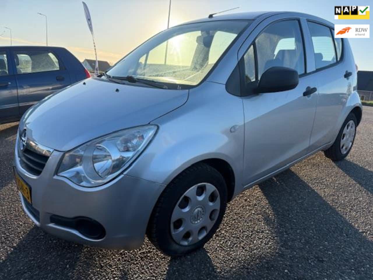 Opel Agila - 1.0 Essentia Airco NAP 80xxx KM! APK 1E Eigenaar - AutoWereld.nl