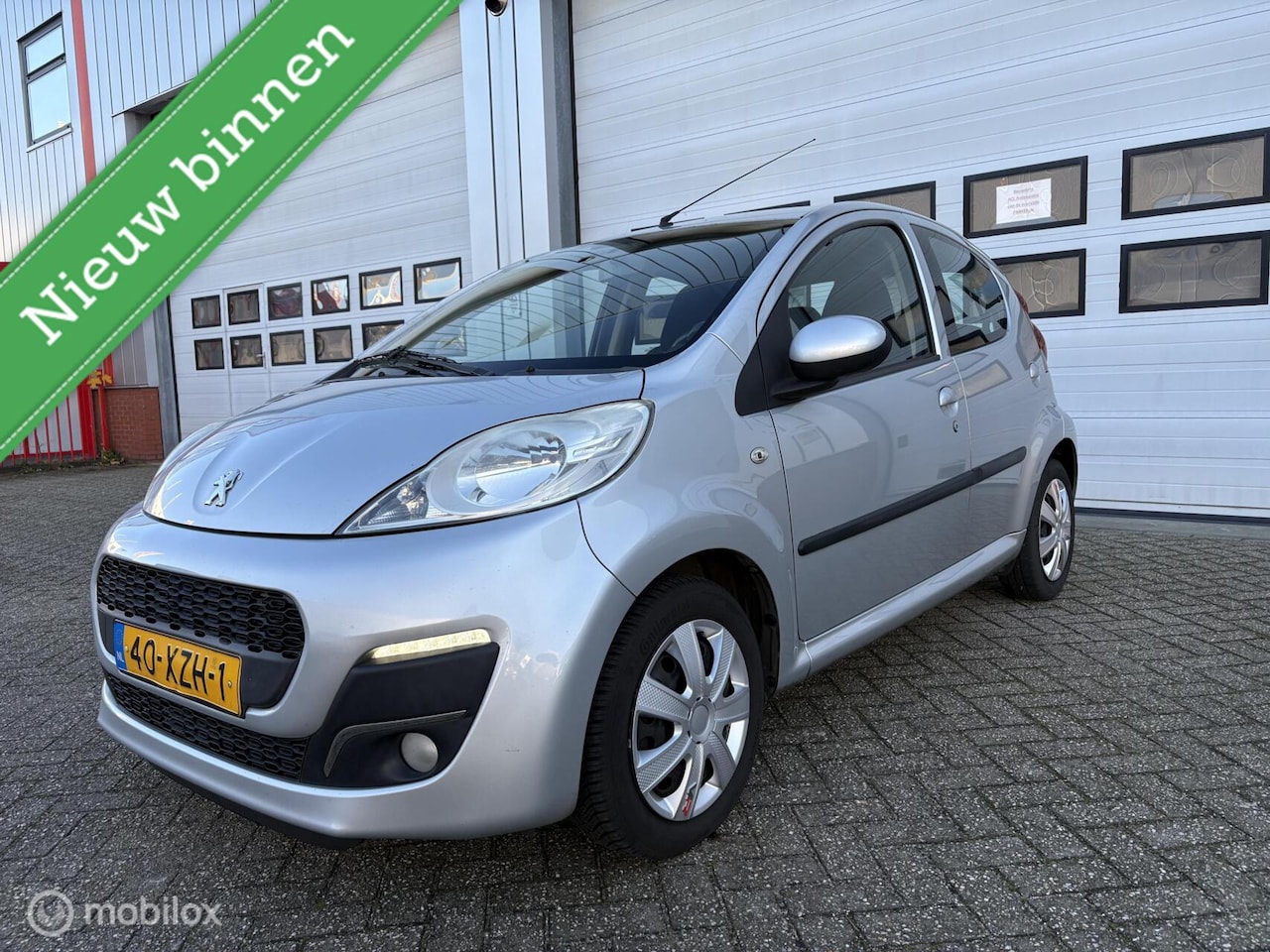 Peugeot 107 - 1.0 Active AC/ELEK RAMEN/LED/NAP/APK2e EIG!! - AutoWereld.nl