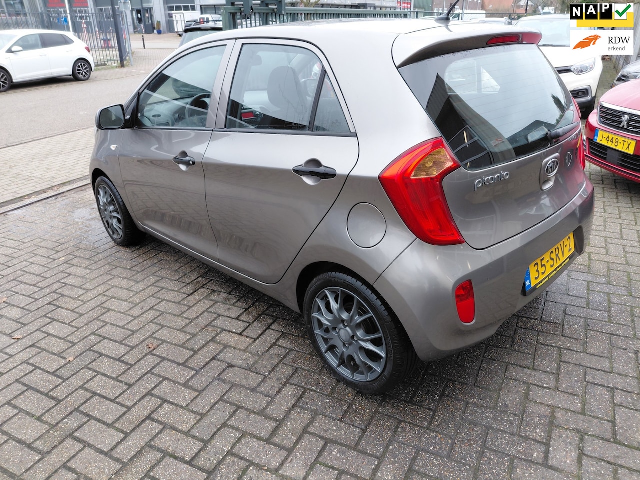 Kia Picanto - 1.0 CVVT Comfort Pack 1.0 CVVT Comfort Pack - AutoWereld.nl