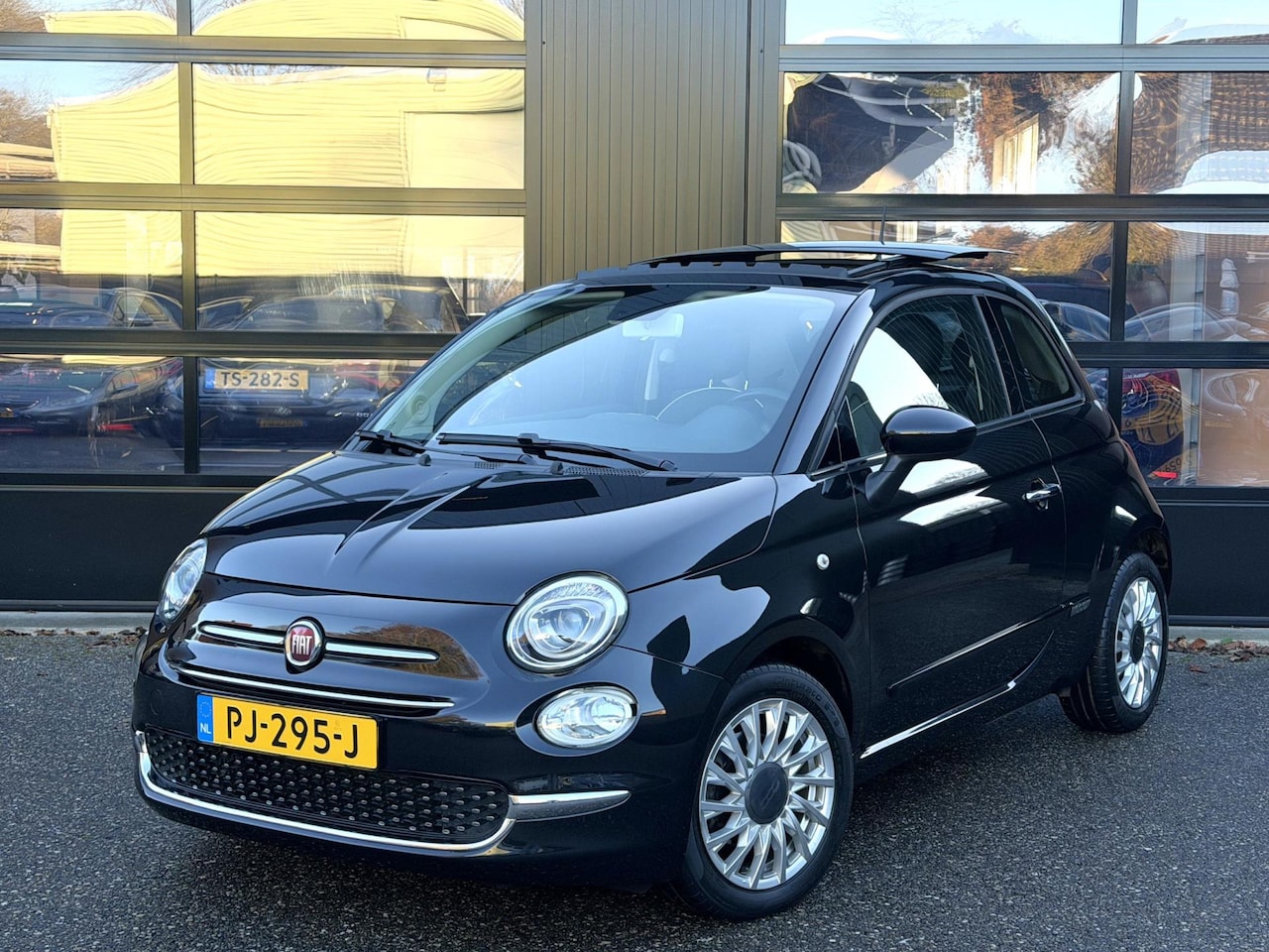 Fiat 500 - 0.9 TwinAir Turbo Lounge Panoramadak Led Navi - AutoWereld.nl