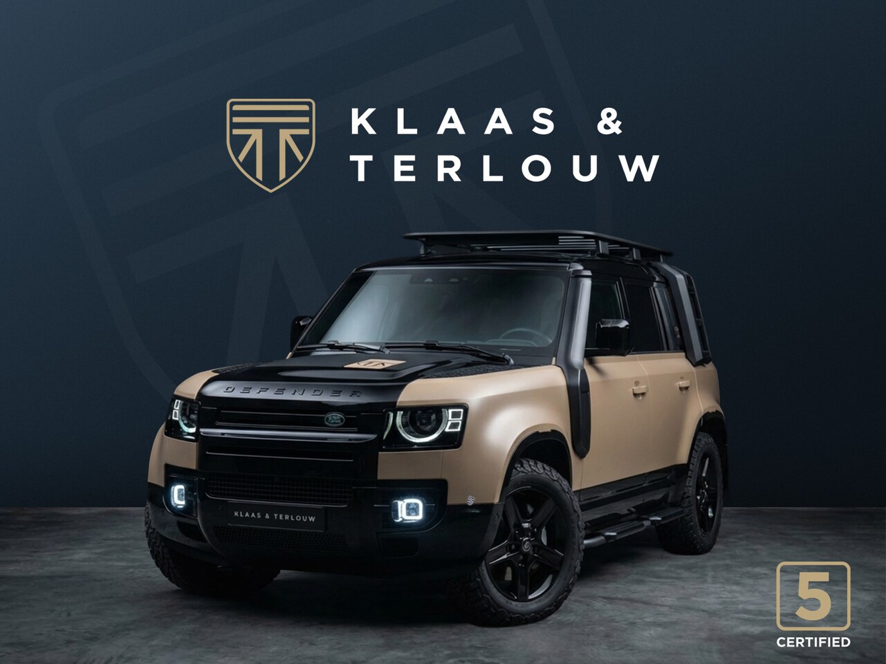 Land Rover Defender 110 - 2.0 P300e Sahara X SE | HNP € 131.300 | Uniek | Imperiaal | Sidesteps - AutoWereld.nl