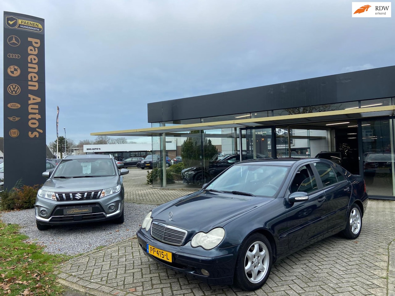 Mercedes-Benz C-klasse - 180 K Elegance 180 K. Elegance, automaat trekhaak, electr. ramen, airco, nieuwe APK, geen roest - AutoWereld.nl