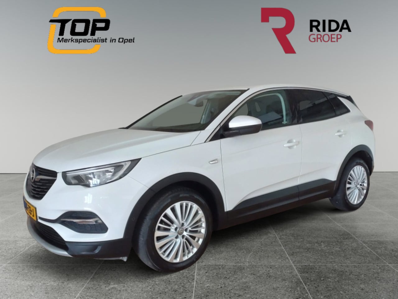 Opel Grandland X - 1.2i Turbo Innovation | AUTOMAAT - AutoWereld.nl