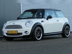 MINI Cooper - 1.6 Leder Stoelverwarming Airco
