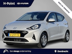 Hyundai i10 - 5drs 1.0 67PK Comfort Smart | Geïntegreerde navigatiesysteem | Lage kmstand | Achteruitrij