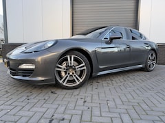 Porsche Panamera Sport Turismo - 3.0 4