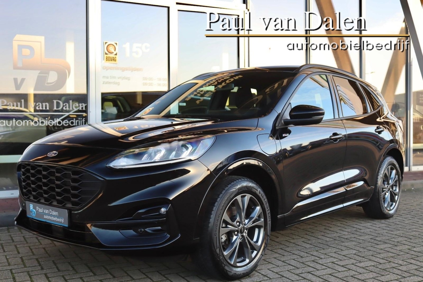 Ford Kuga - 2.5 PHEV 225PK AUTOMAAT ST-LINE Navi | Afn.Trekh. | Cruise | Camera | Keyless | Clima | St - AutoWereld.nl