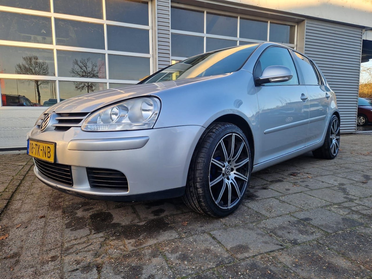 Volkswagen Golf - 1.6 FSI Optive 1.6 FSI Optive - AutoWereld.nl