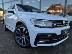Volkswagen Tiguan - 2.0 TSI 4Motion 2X R-line