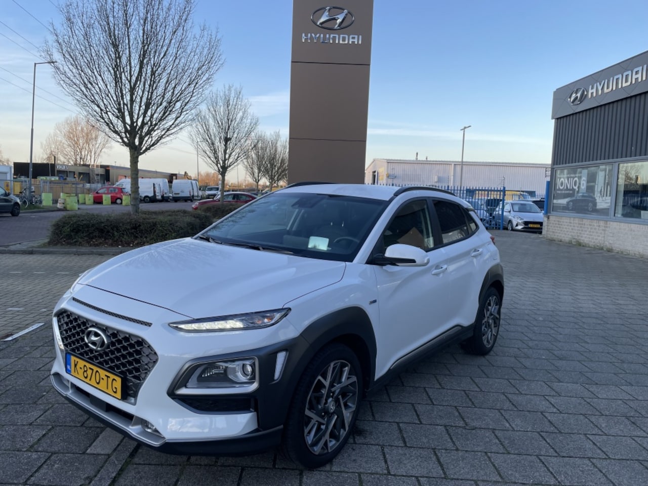 Hyundai Kona - 1.6 GDI HEV Premium Trekhaak*RIJKLAARPRIJS* - AutoWereld.nl